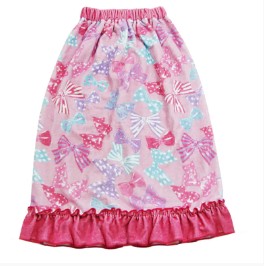 BathSkirt offre-t-il des caractéristiques imperméables et résistantes à l'humidité ?